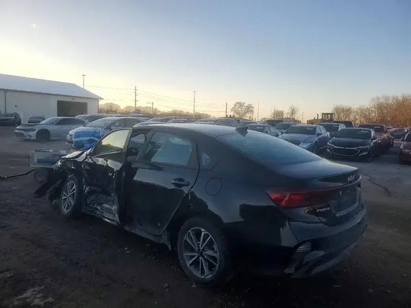 3KPF24AD2PE636160 2023 KIA FORTE - Image 2