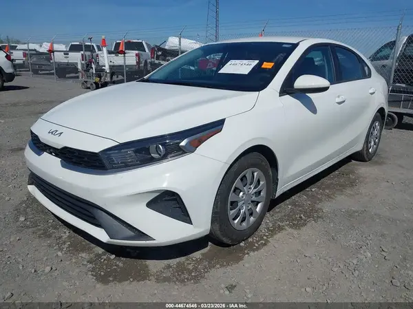 3KPF24AD2PE636840 2023 KIA FORTE - Image 2