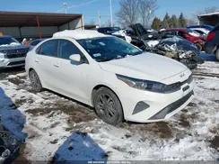 3KPF24AD2PE636885 2023 KIA FORTE