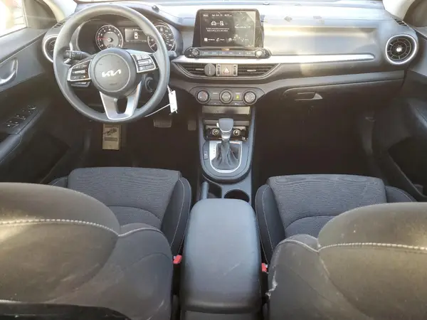 3KPF24AD2PE638099 2023 KIA FORTE - Image 8