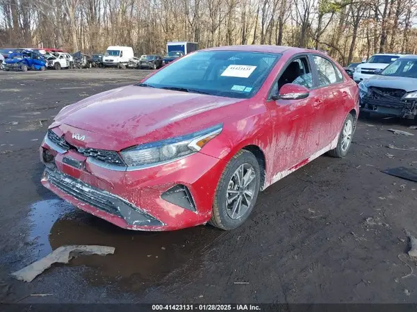 3KPF24AD2PE640855 2023 KIA FORTE - Image 2