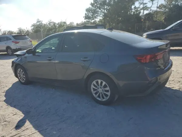 3KPF24AD2PE642654 2023 KIA FORTE - Image 2