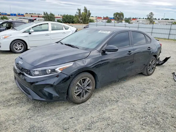 3KPF24AD2PE643089 2023 KIA FORTE - Image 1