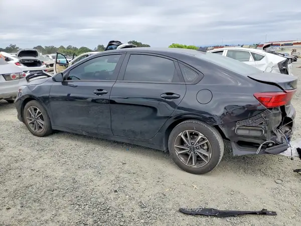 3KPF24AD2PE643089 2023 KIA FORTE - Image 2