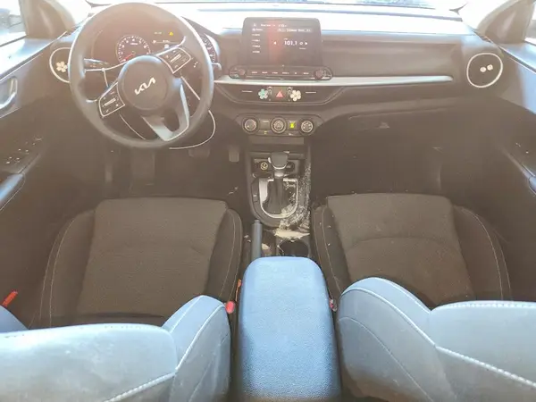 3KPF24AD2PE647482 2023 KIA FORTE - Image 8