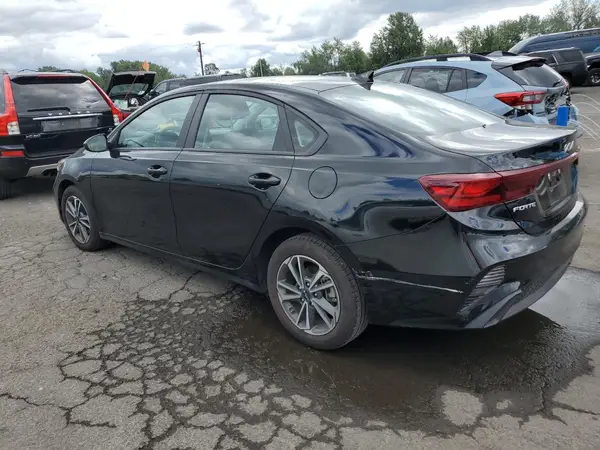 3KPF24AD2PE647952 2023 KIA FORTE - Image 2