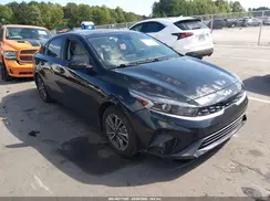 3KPF24AD2PE650768 2023 KIA FORTE