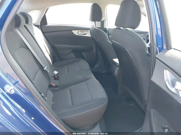 3KPF24AD2PE653010 2023 KIA FORTE - Image 8