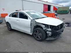 3KPF24AD2PE653735 2023 KIA FORTE