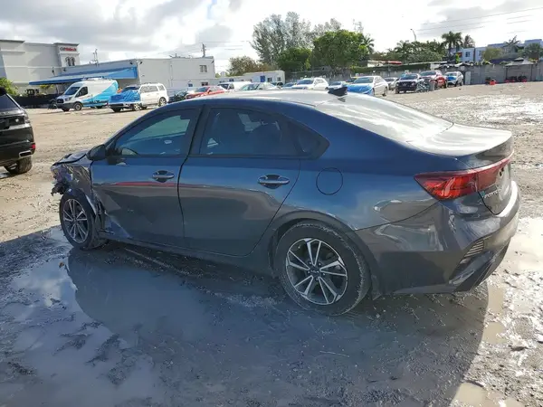 3KPF24AD2PE655193 2023 KIA FORTE - Image 2