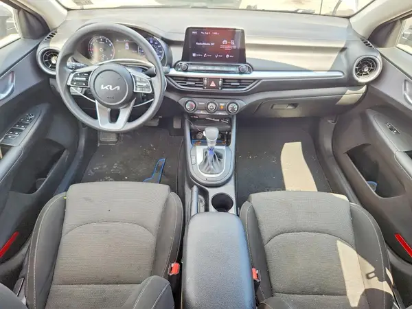 3KPF24AD2PE658336 2023 KIA FORTE - Image 8