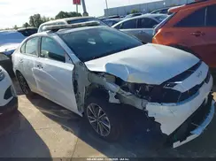 3KPF24AD2PE662824 2023 KIA FORTE
