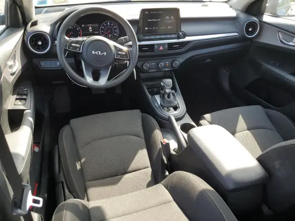 3KPF24AD2PE664041 2023 KIA FORTE - Image 8