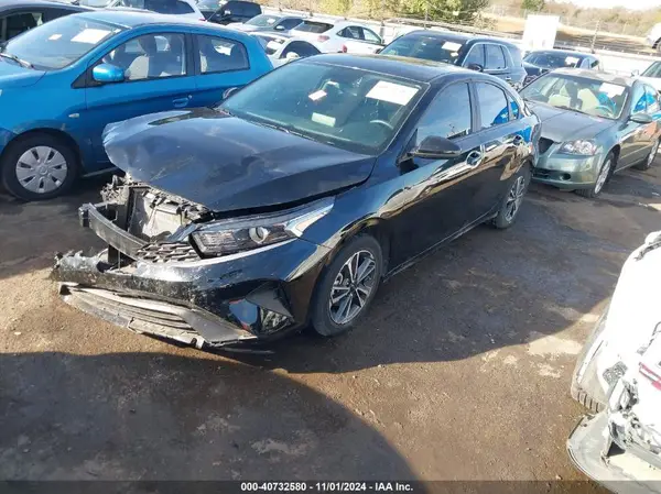 3KPF24AD2PE669580 2023 KIA FORTE - Image 2