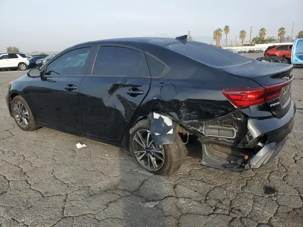 3KPF24AD2PE672107 2023 KIA FORTE - Image 2