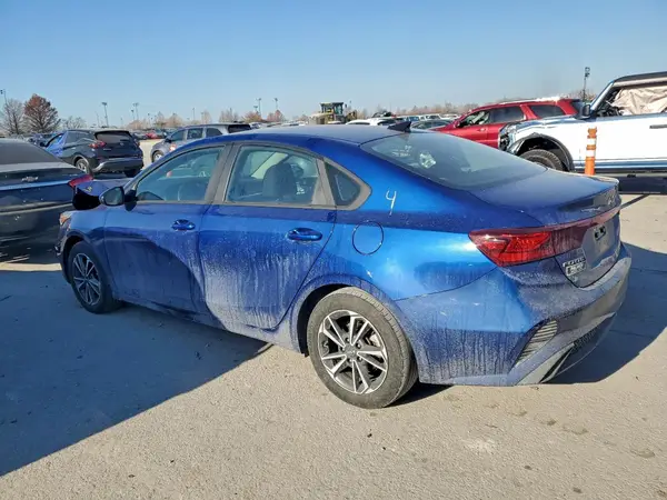3KPF24AD2PE673371 2023 KIA FORTE - Image 2