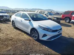 3KPF24AD2PE675167 2023 KIA FORTE