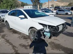 3KPF24AD2PE675878 2023 KIA FORTE