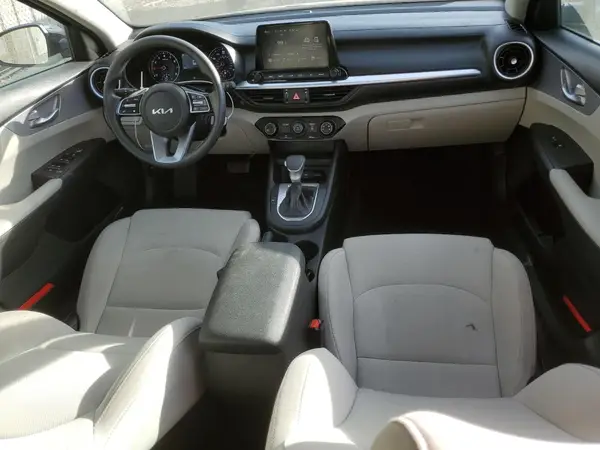 3KPF24AD2PE676156 2023 KIA FORTE - Image 8