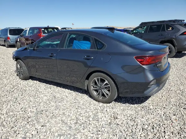 3KPF24AD2PE681468 2023 KIA FORTE - Image 2
