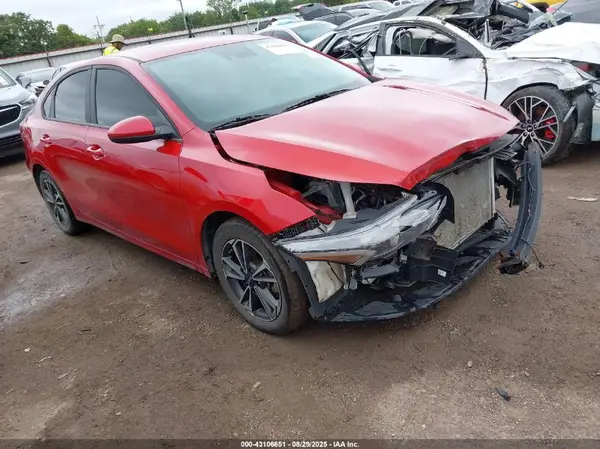 3KPF24AD2PE682247 2023 KIA FORTE - Image 1