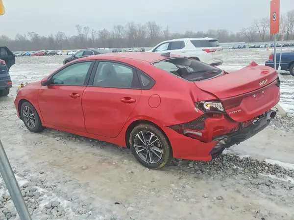 3KPF24AD2PE682278 2023 KIA FORTE - Image 2