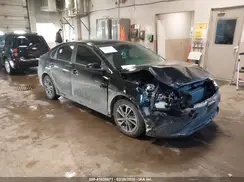 3KPF24AD2PE685181 2023 KIA FORTE