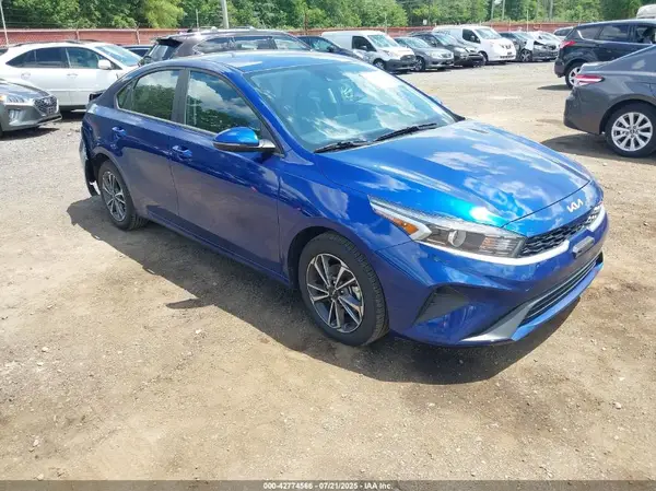 3KPF24AD2PE685360 2023 KIA FORTE - Image 1