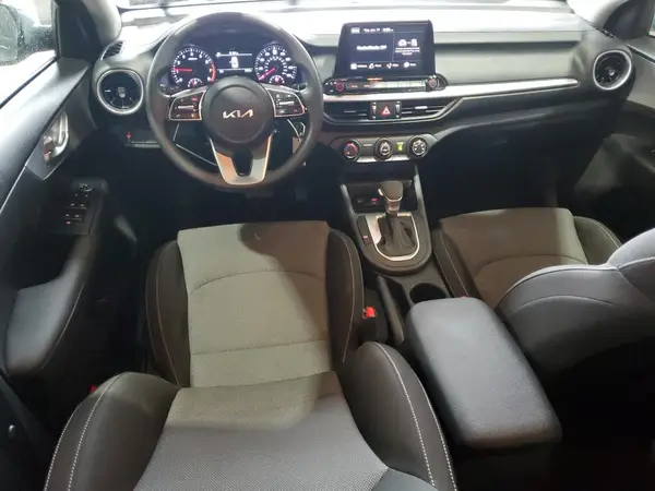 3KPF24AD2PE685410 2023 KIA FORTE - Image 8