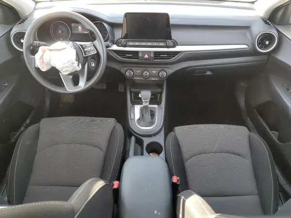 3KPF24AD2PE687948 2023 KIA FORTE - Image 8