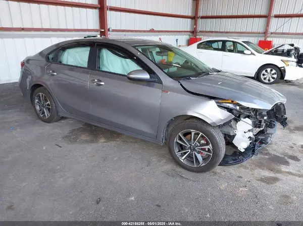 3KPF24AD2PE691594 2023 KIA FORTE - Image 1