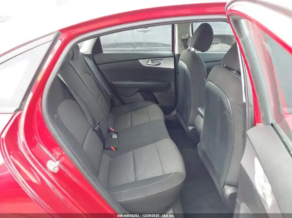 3KPF24AD2PE691966 2023 KIA FORTE - Image 8