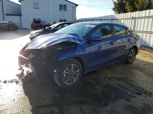 3KPF24AD2PE694639 2023 KIA FORTE - Image 1