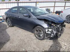 3KPF24AD2RE695289 2024 KIA FORTE