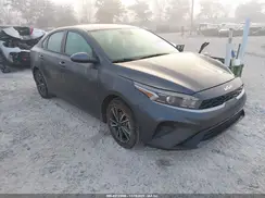 3KPF24AD2RE698077 2024 KIA FORTE