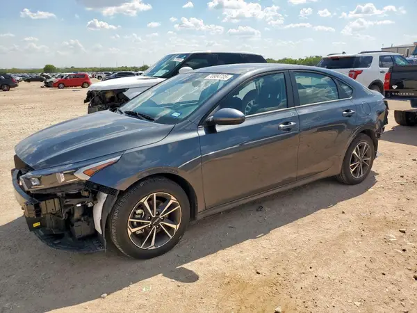 3KPF24AD2RE709661 2024 KIA FORTE - Image 1