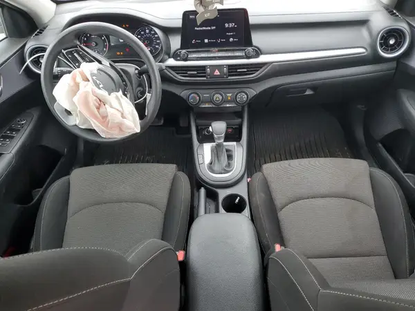 3KPF24AD2RE711393 2024 KIA FORTE - Image 8