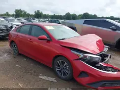 3KPF24AD2RE716805 2024 KIA FORTE