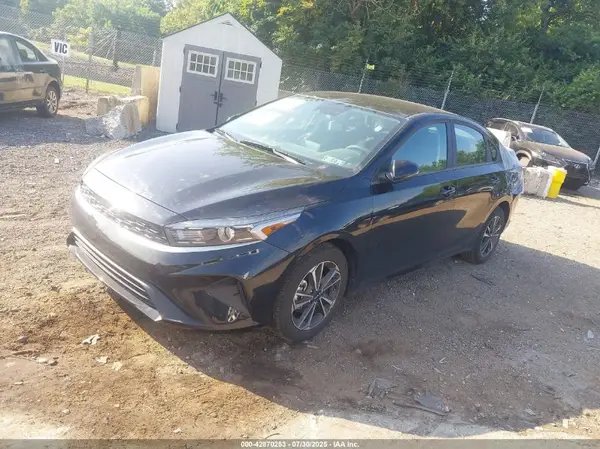 3KPF24AD2RE718232 2024 KIA FORTE - Image 2