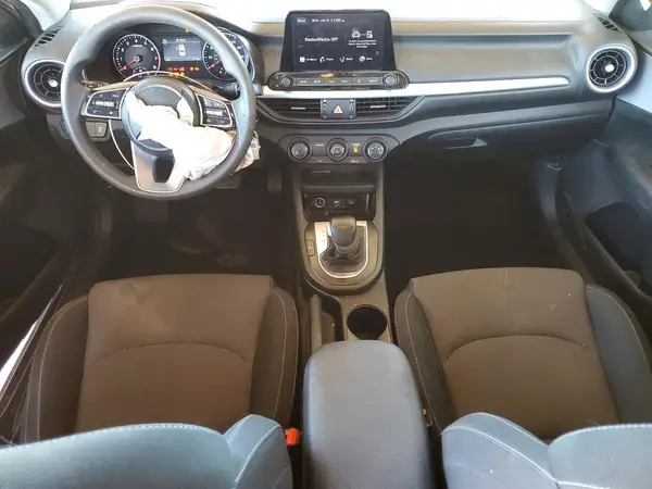 3KPF24AD2RE723334 2024 KIA FORTE - Image 8