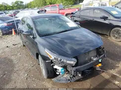 3KPF24AD2RE723785 2024 KIA FORTE