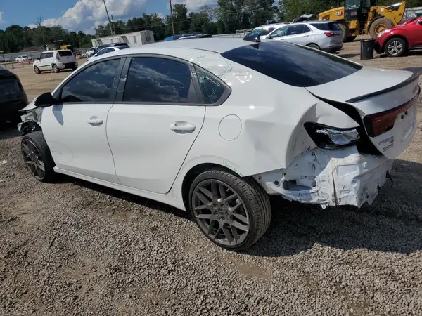 3KPF24AD2RE729859 2024 KIA FORTE - Image 2