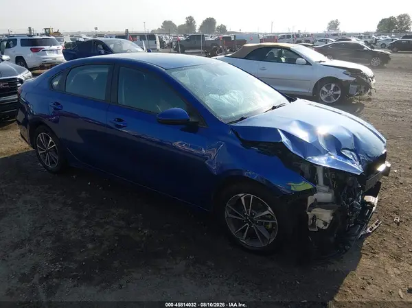 3KPF24AD2RE731191 2024 KIA FORTE - Image 1