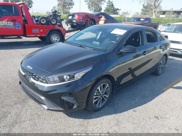 3KPF24AD2RE732163 2024 KIA FORTE - Image 2