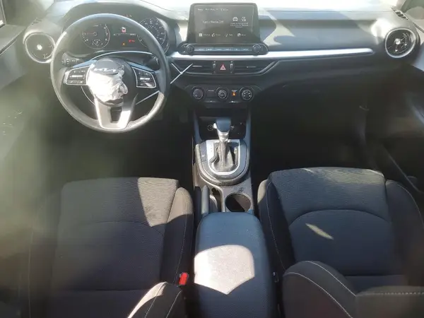 3KPF24AD2RE735306 2024 KIA FORTE - Image 8