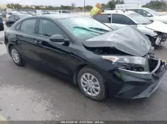 3KPF24AD2RE737900 2024 KIA FORTE
