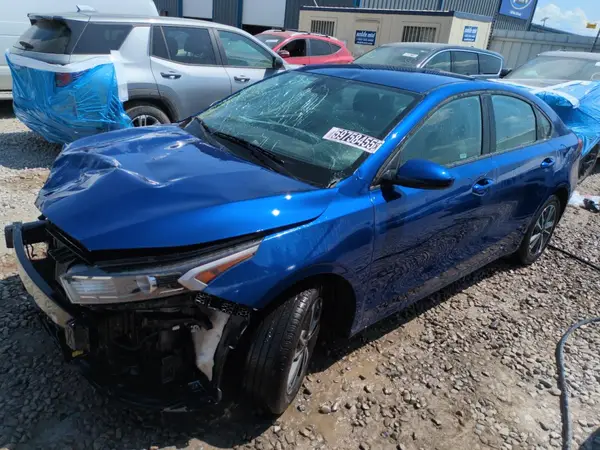 3KPF24AD2RE742997 2024 KIA FORTE - Image 1
