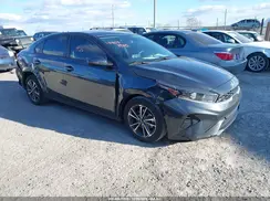 3KPF24AD2RE744474 2024 KIA FORTE