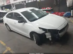 3KPF24AD2RE750551 2024 KIA FORTE
