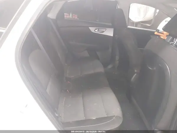 3KPF24AD2RE750551 2024 KIA FORTE - Image 8